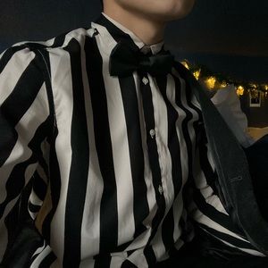 H&M : Striped Shirt